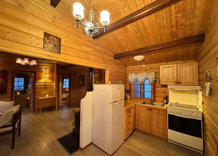 Aurora Tromvik * Tromsø